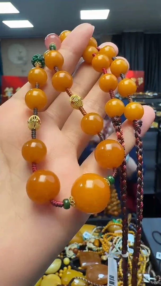 琥珀项链18K金镶嵌天然保真蜜蜡圆珠锁骨链