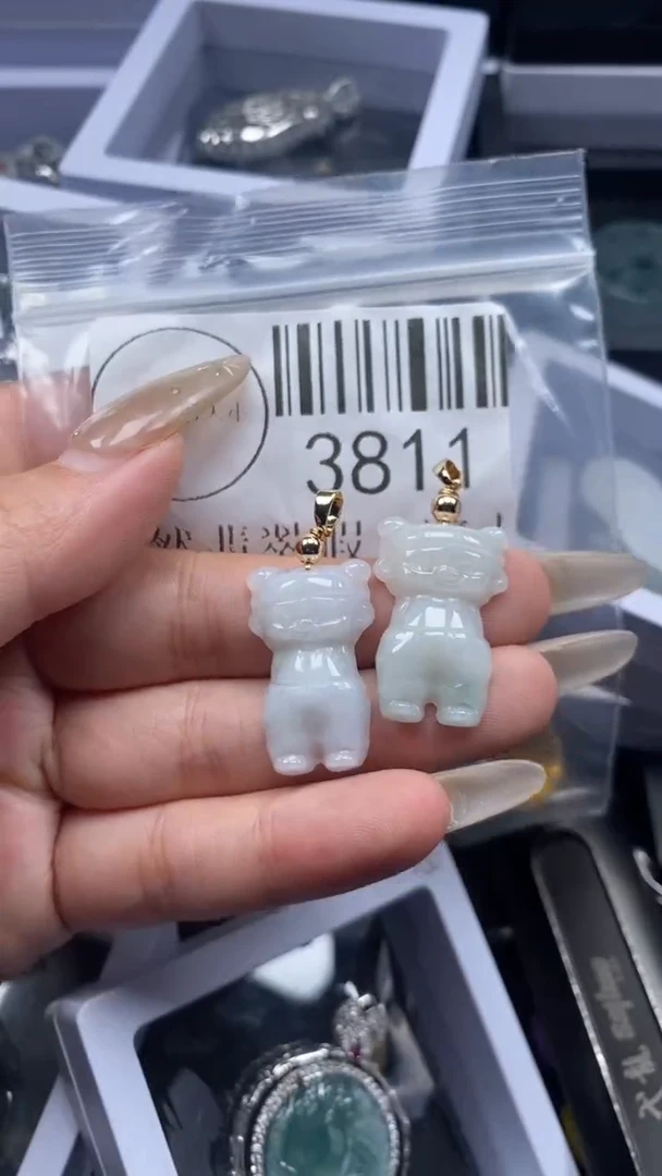 颈饰未镶嵌翡翠3811