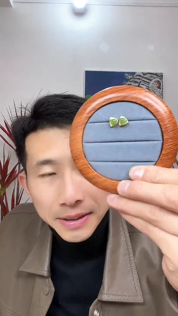 【闪购商品】和田玉耳钉银S925镶嵌1