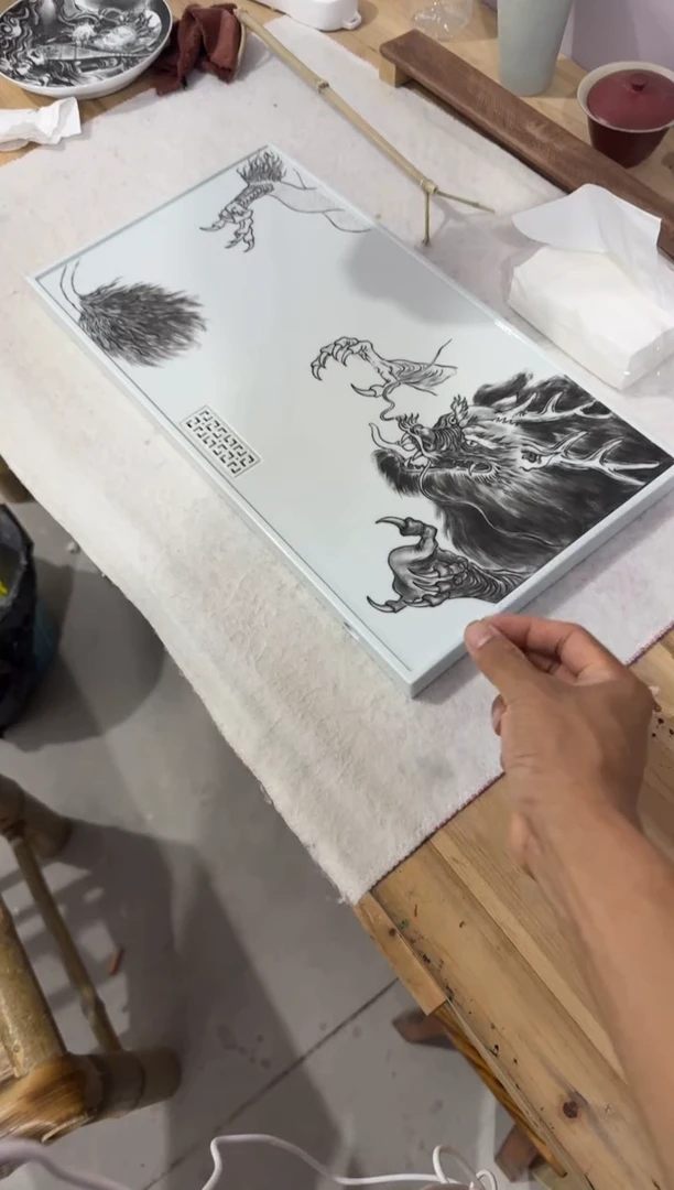 预售以笔为心，以瓷为纸。