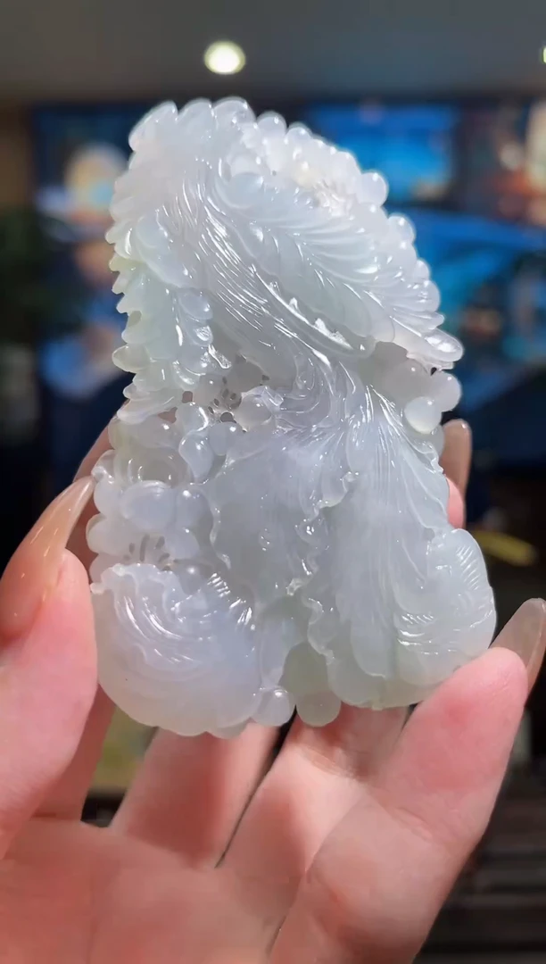 翡翠未镶嵌颈饰MFC0627100