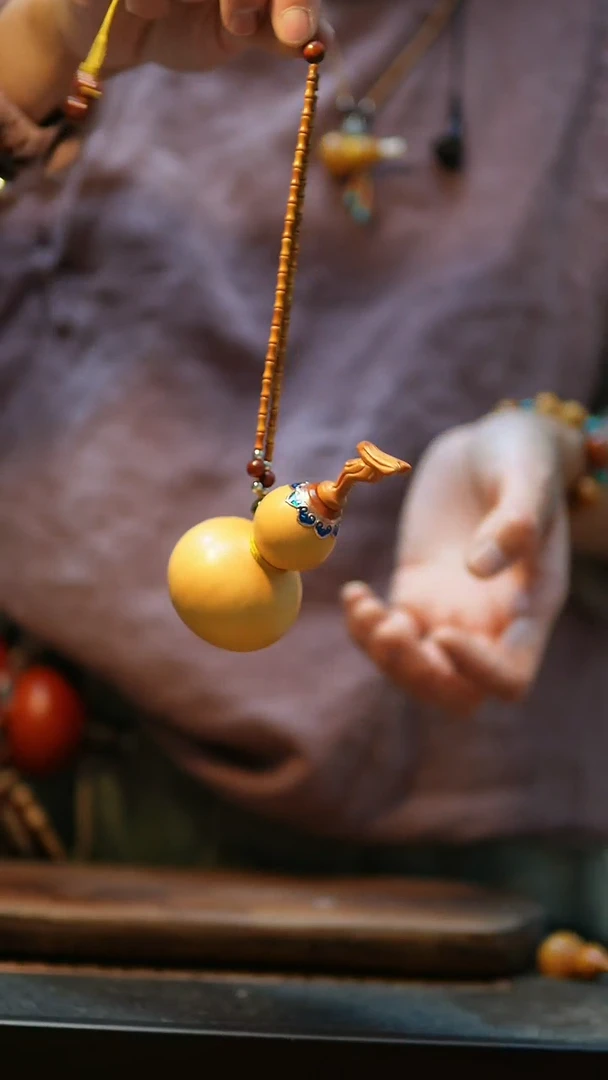 【路师傅原创手作天然葫芦】（编号96