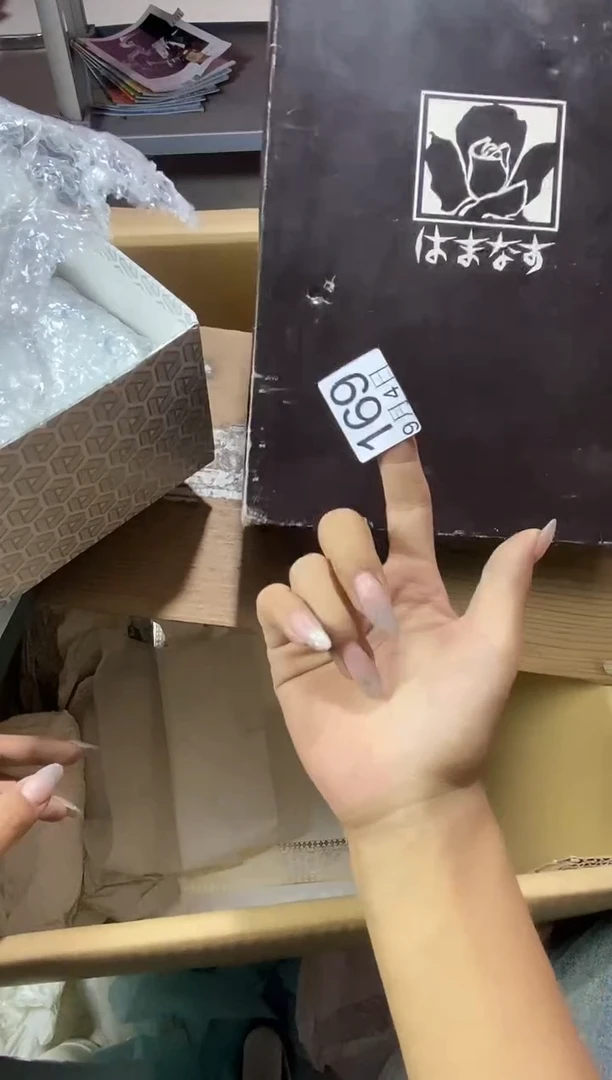 瓷片四***！1111111111111