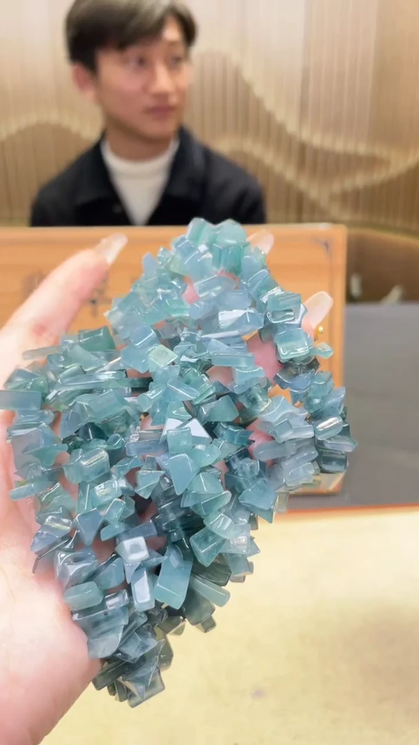 【闪购商品】定制翡翠未镶嵌多样性发货 (只发一件) *A3