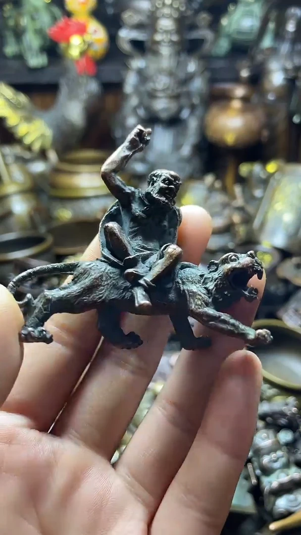 闪购链接，点击下单，有运费险，铜摆件