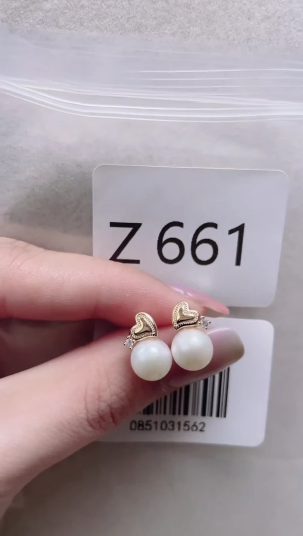 【闪购商品】淡水珍珠耳饰银S925镶嵌Z661