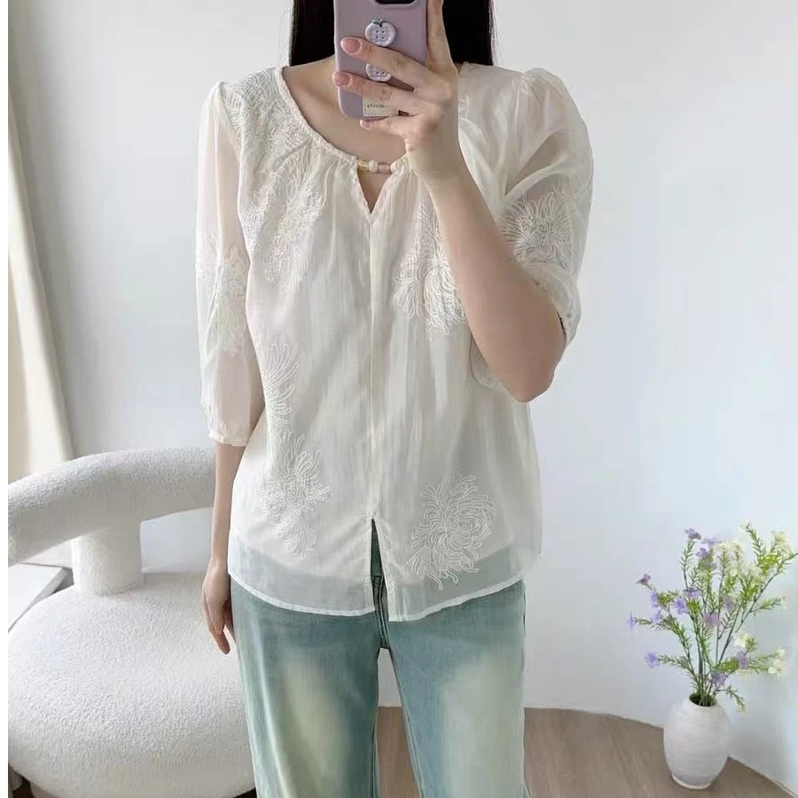夏季法式衬衫女短袖显瘦刺绣百搭9060