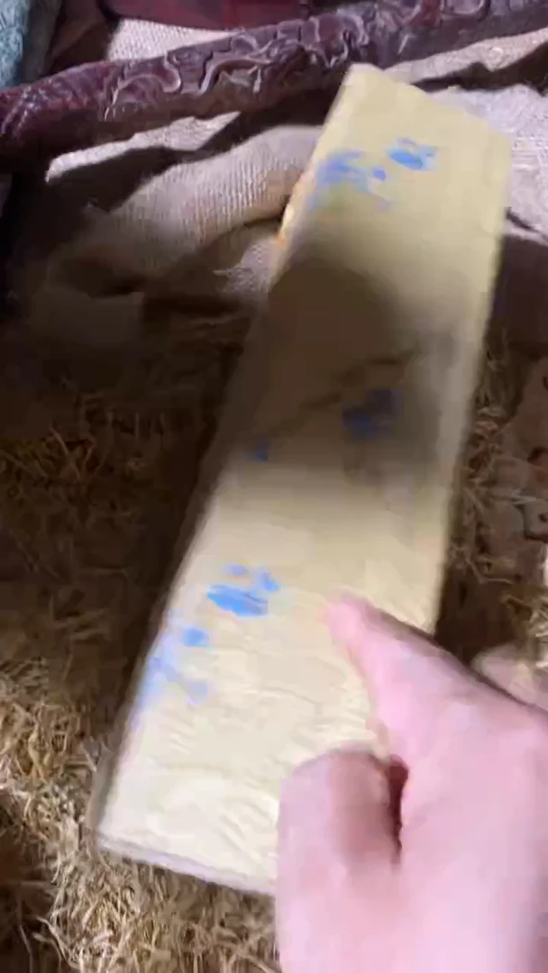 香榧木（1个李金色小盒子0