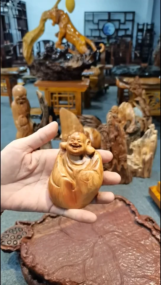 木山**家崖柏，乐乐佛小摆件