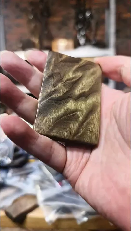 金丝楠无事牌手把件