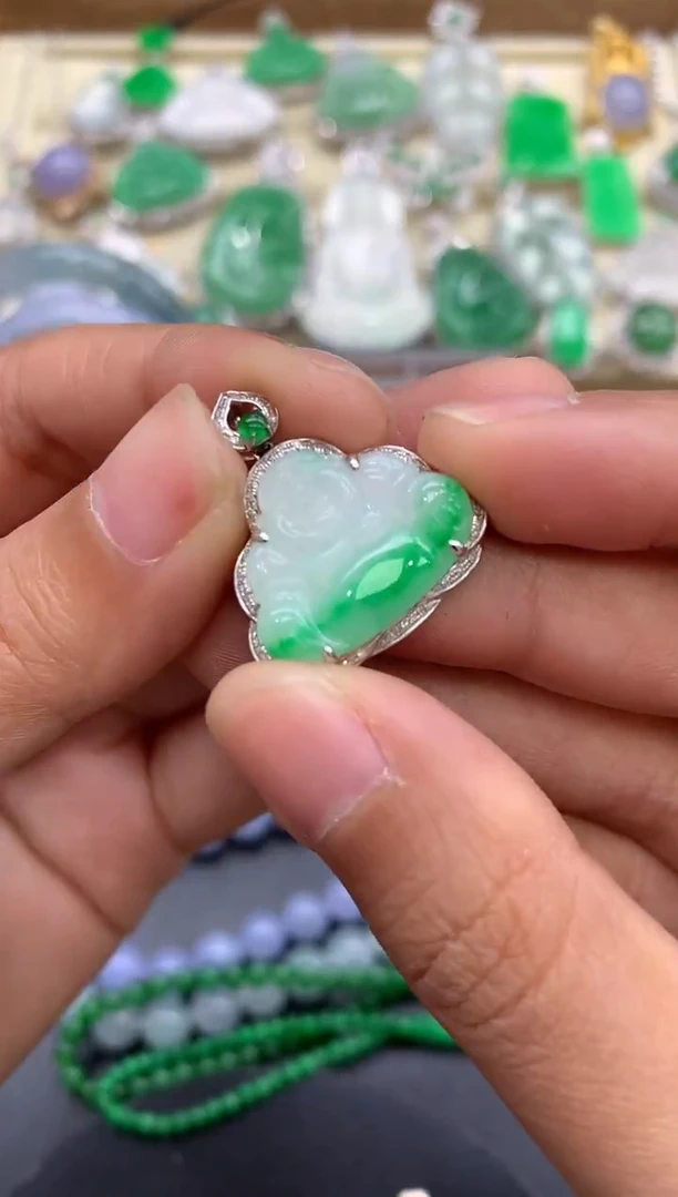 【闪购商品】翡翠颈饰18K金镶嵌52-中国好珍宝