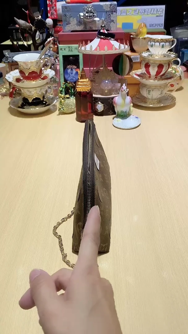 瓷片全场正品  一件不留@@1