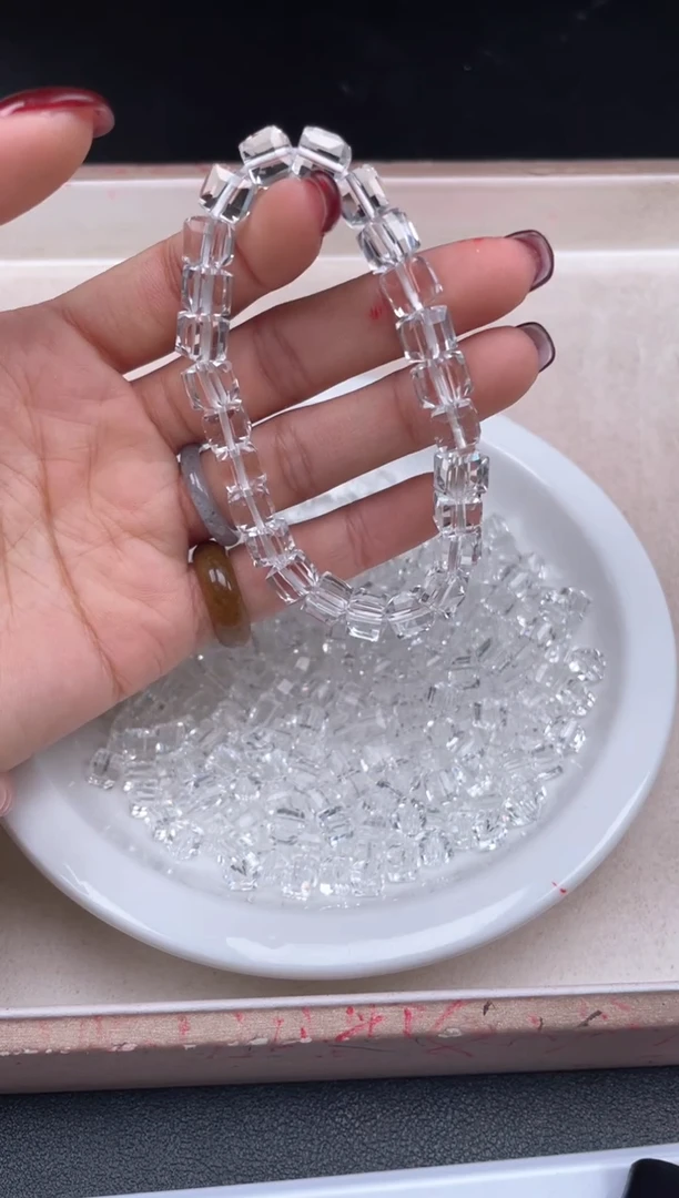 【闪购商品】水晶颈饰未镶嵌w193白水晶小方块6mm*30颗