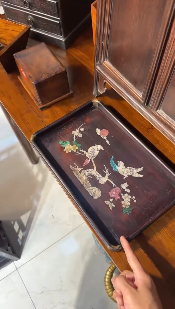 木木头款紫檀鸟踏花枝铜角宽盘128