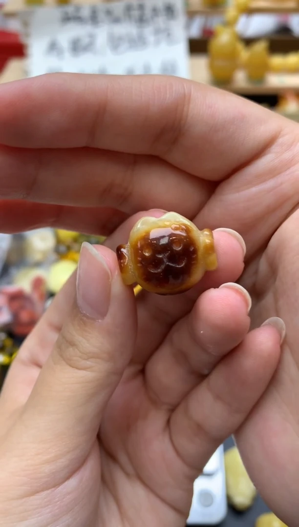 琥珀未镶嵌珠宝奇石152琥珀蜜蜡微瑕