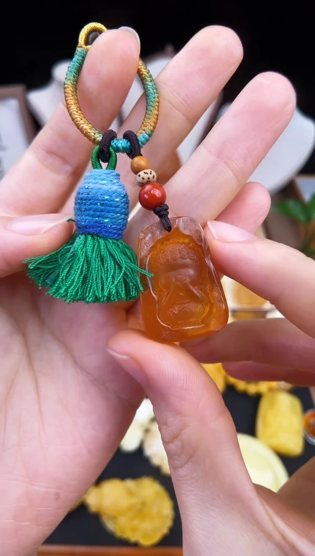 琥珀未镶嵌珠宝奇石柒月