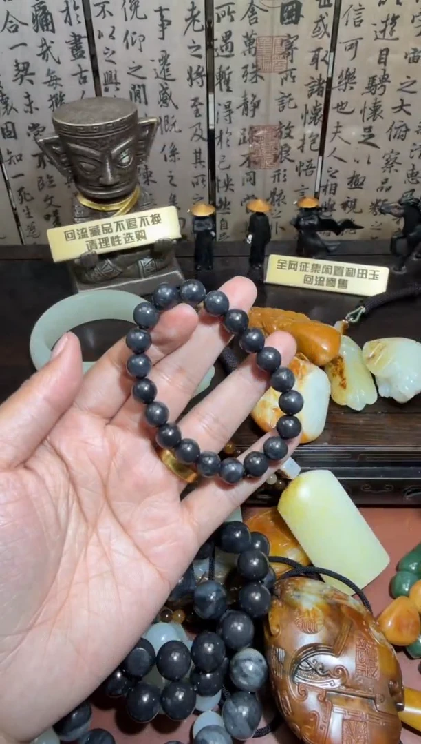 未镶嵌和田玉挂件和田玉