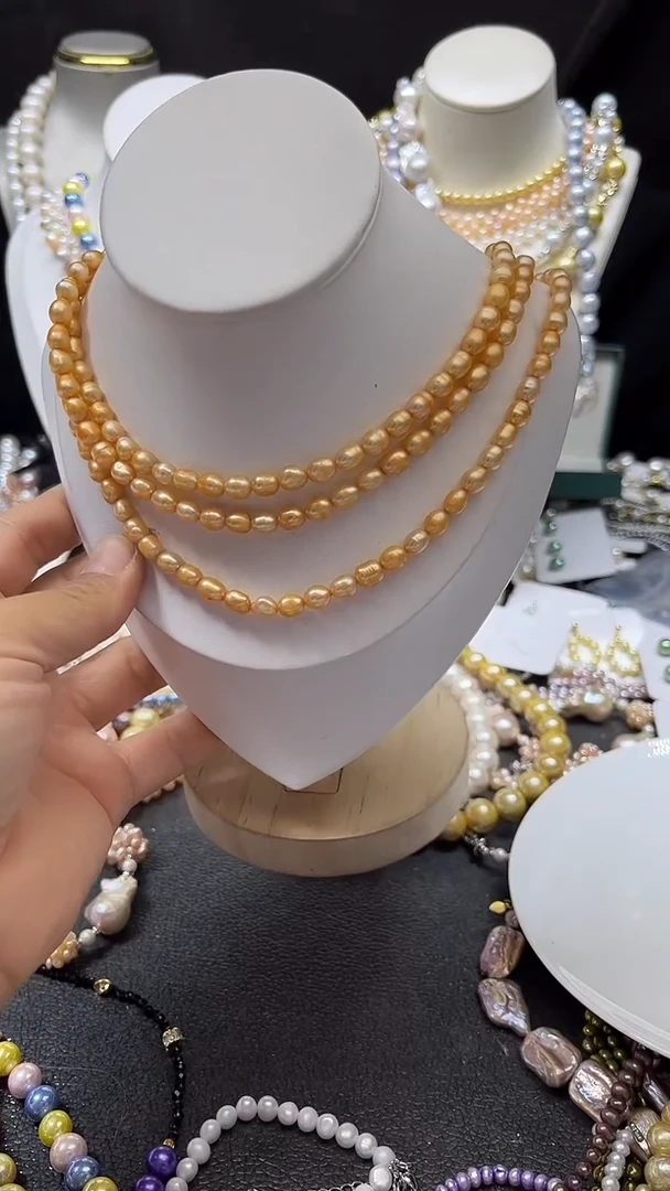 颈饰未镶嵌淡水珍珠多人