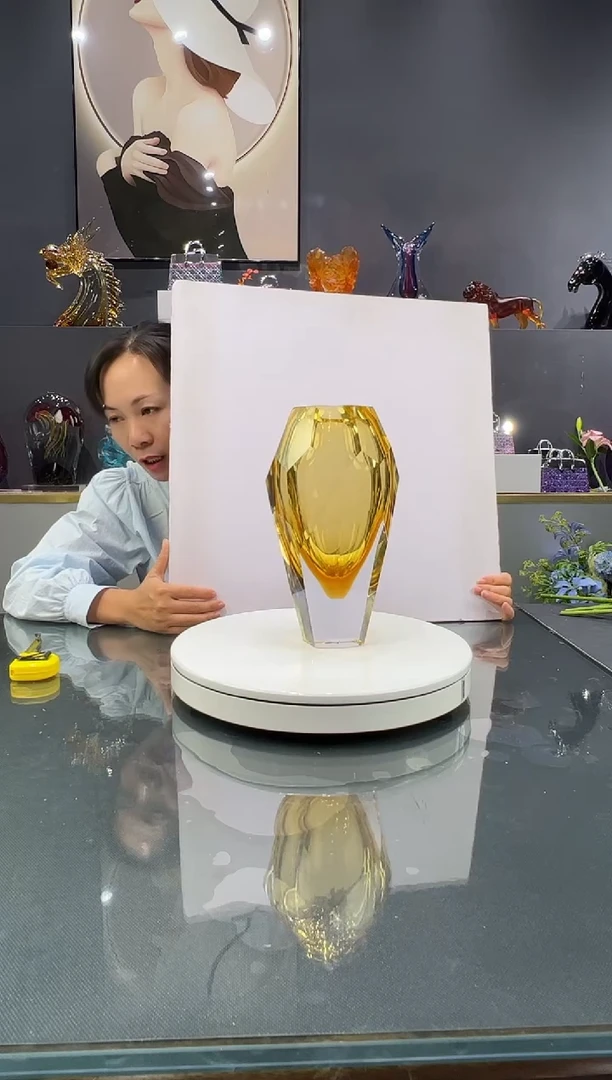 琉璃水晶琉璃花瓶1个