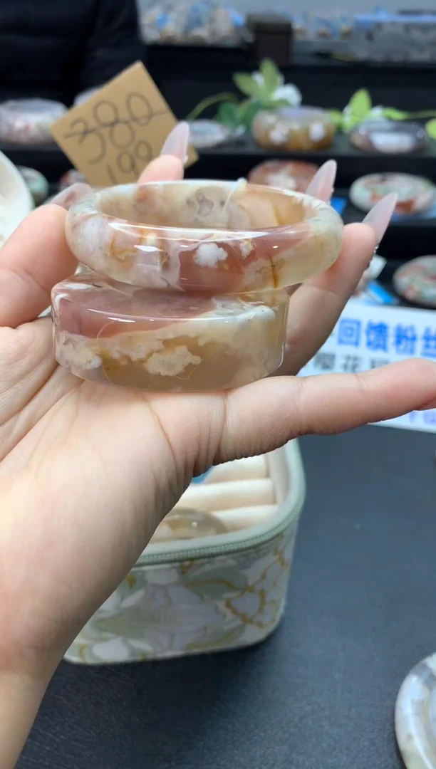 未镶嵌手镯石英质玉（58-59圈口）赠送镯心