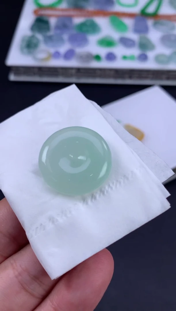 未镶嵌定制翡翠秋*?翡翠