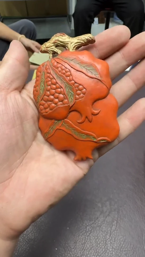 手工艺品琉璃泉****司403