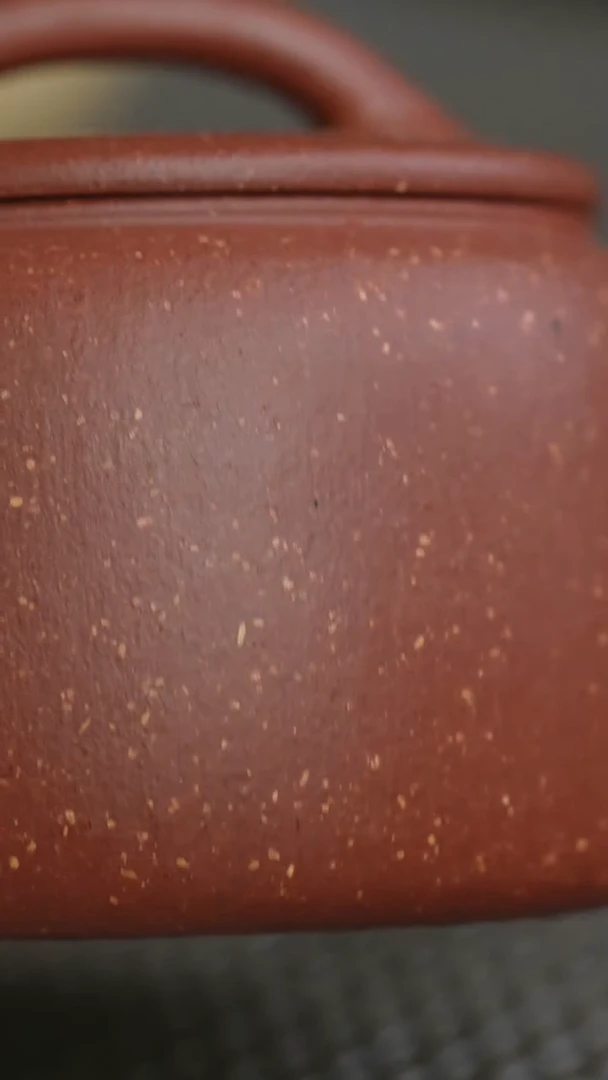 茶壶紫砂11-半手红降坡一号汉瓦140cc