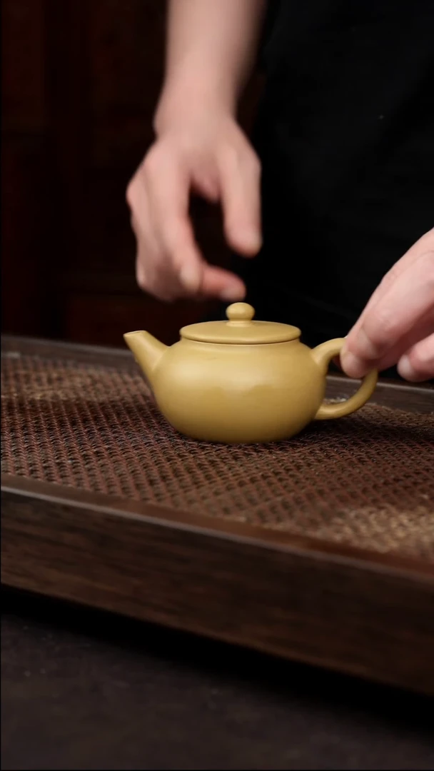 茶壶紫砂黄金段平盖水平