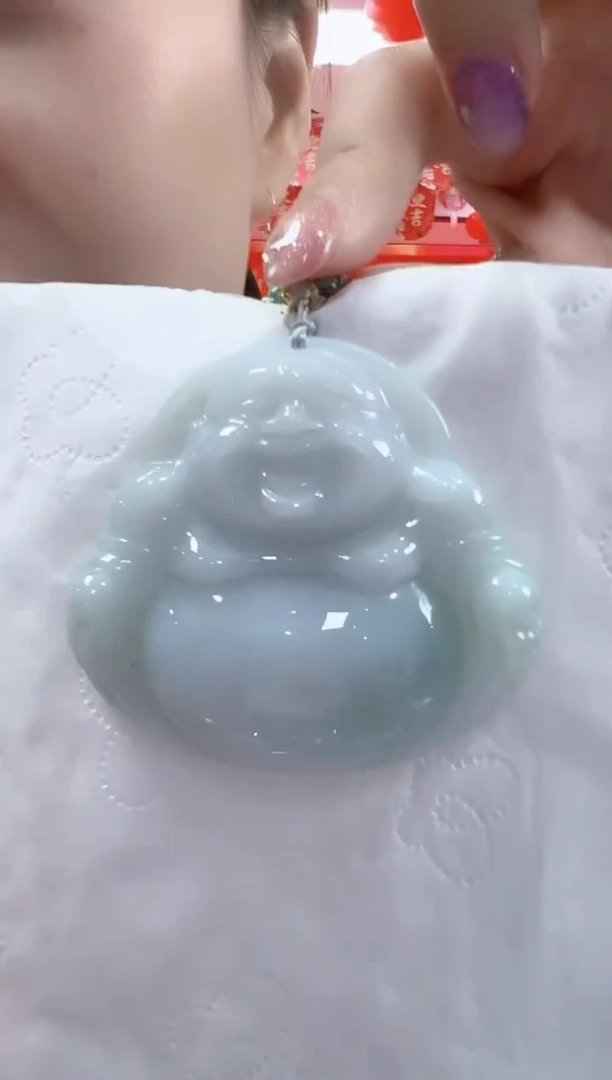 颈饰未镶嵌翡翠孤品大佛