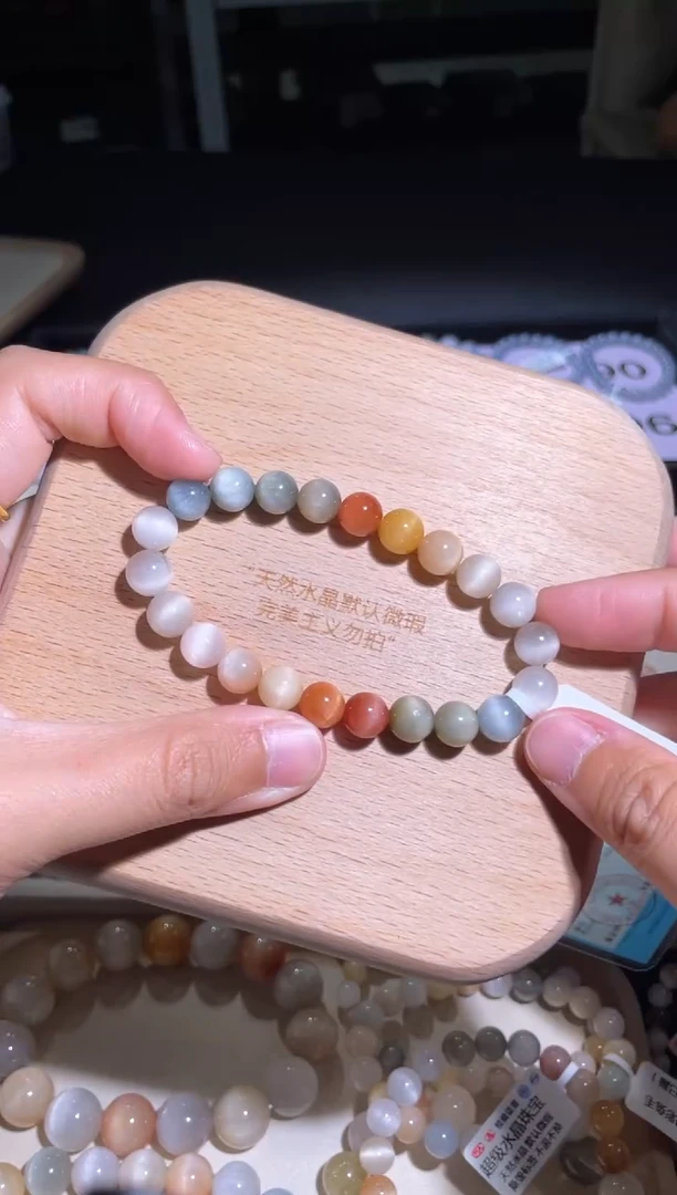 水晶手链未镶嵌95 号多样性发货一T 8+