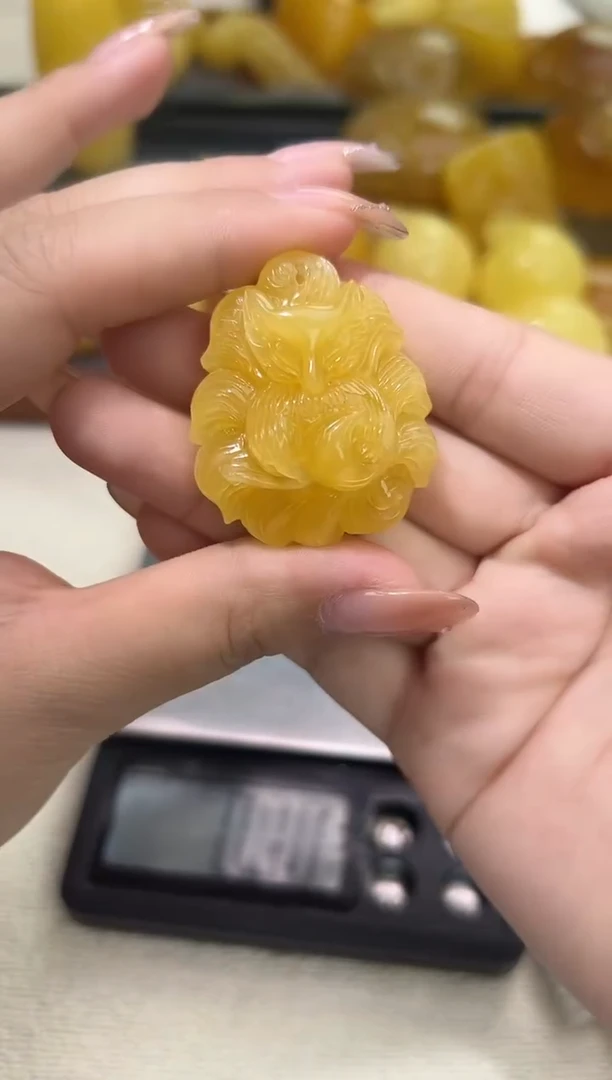裸石琥珀未镶嵌琥珀蜜蜡吊坠