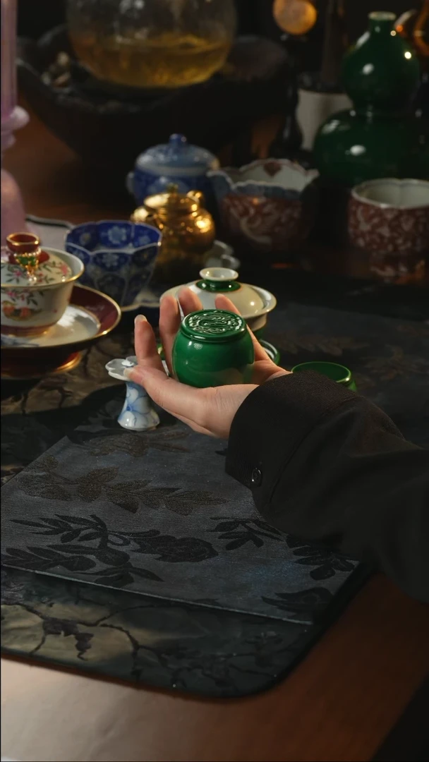 瓷片瓷唐里