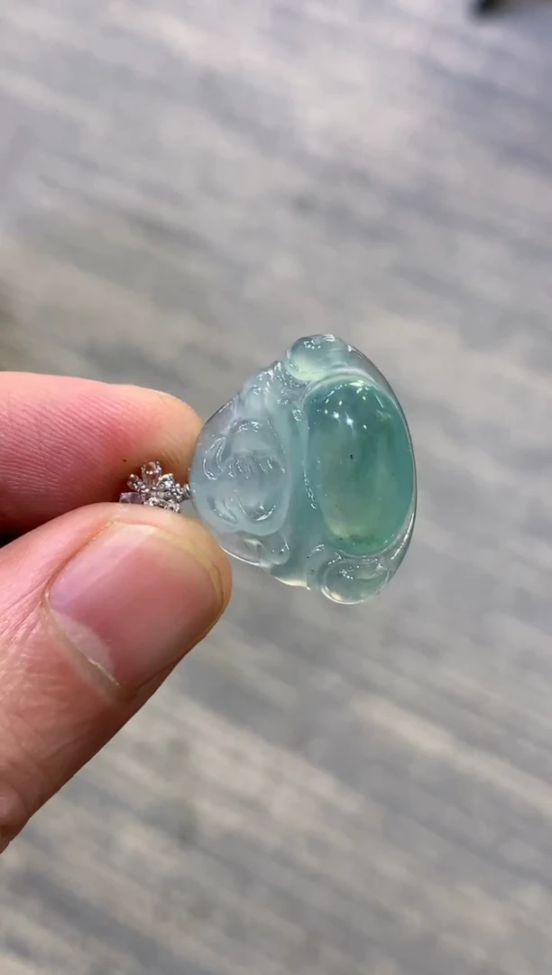 颈饰未镶嵌翡翠天然A货翡翠