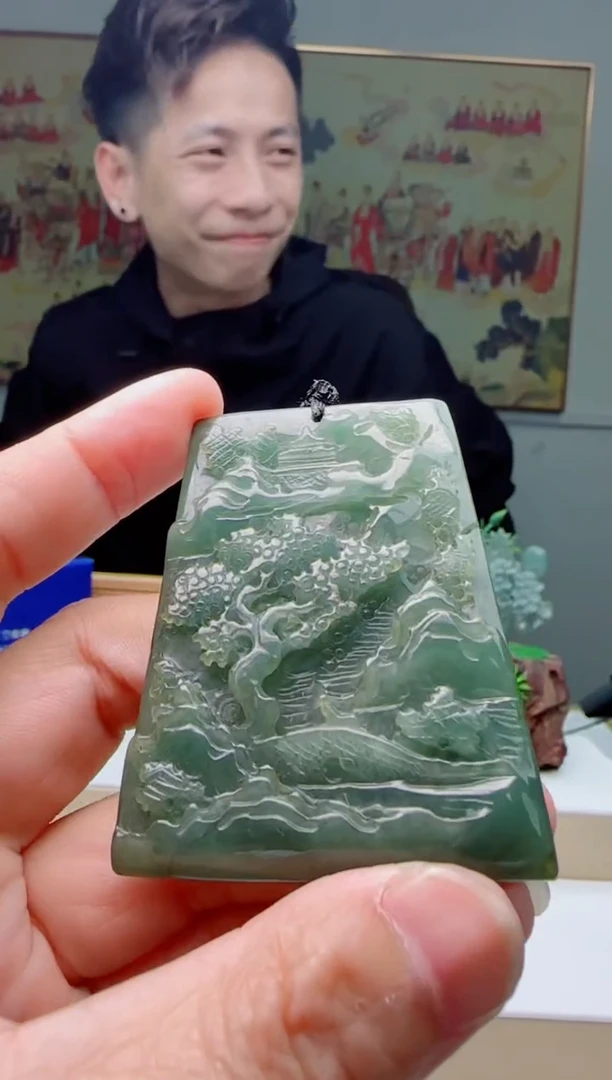 【闪购商品】翡翠颈饰未镶嵌111111111111111