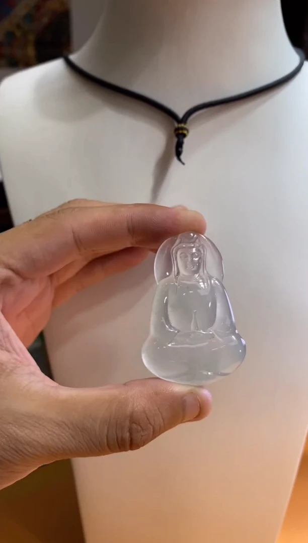 吊坠(不含链)未镶嵌翡翠观音9500