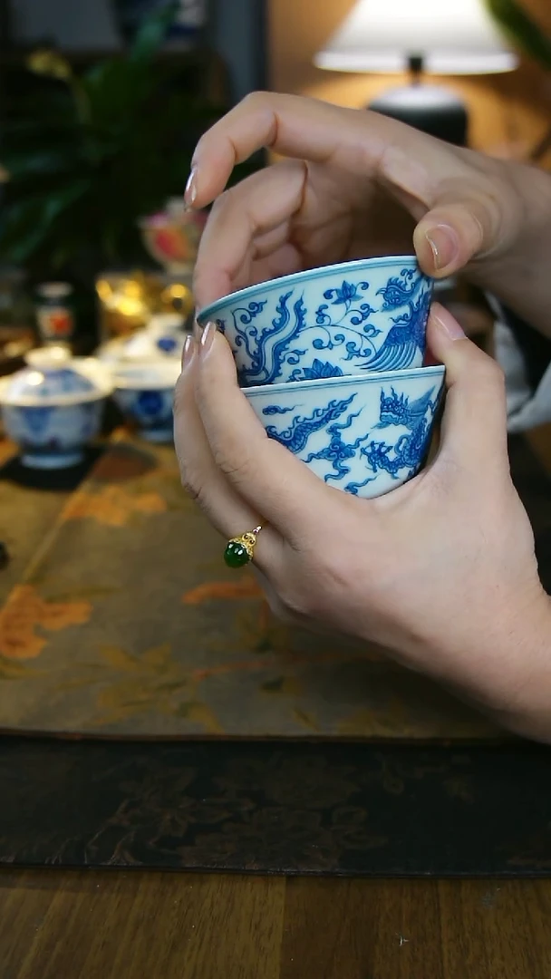 一龙一凤仰钟杯1