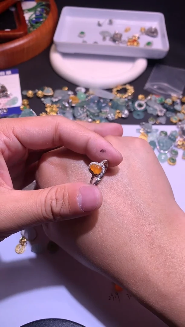 【闪购商品】翡翠吊坠(不含链)银S925镶嵌1