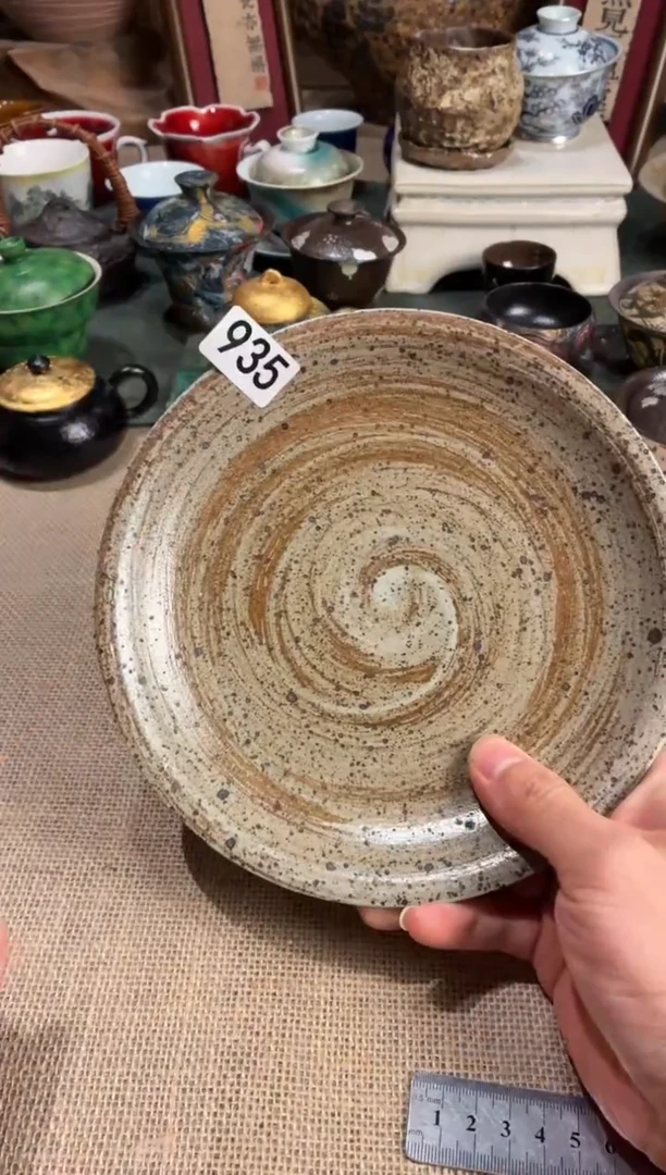 瓷片小***汪935 灰麻点锅盘1个