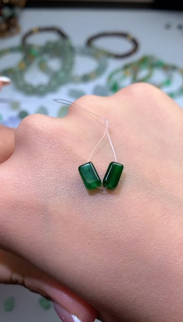 未镶嵌定制翡翠毛货