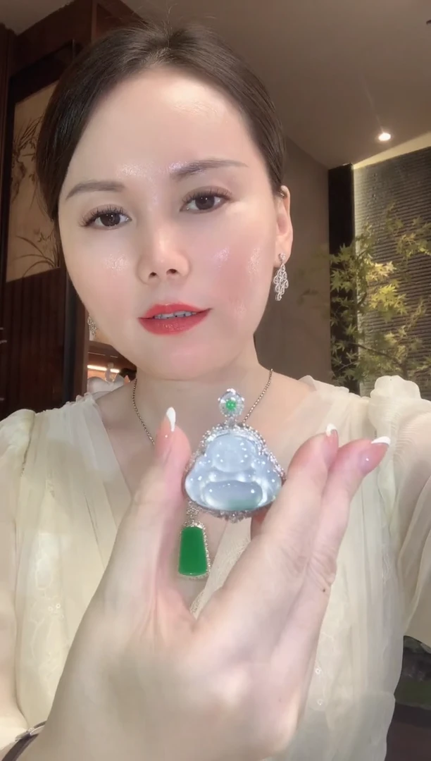 吊坠(不含链)18K金镶嵌翡翠C28