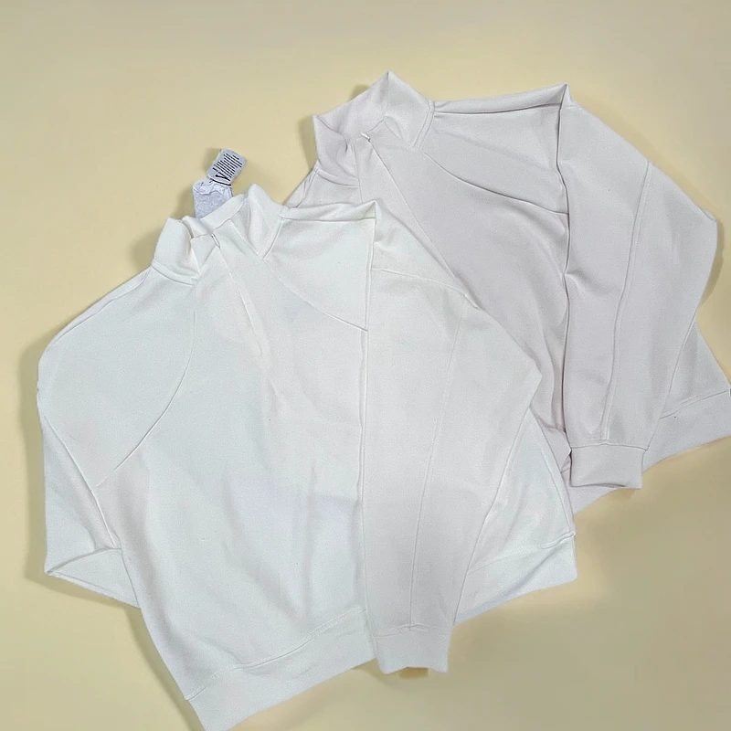 运动型立领隐形半拉链卫衣