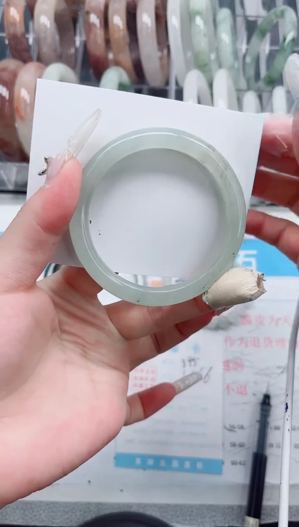 【闪购商品】石英质玉手镯未镶嵌A345-54.6