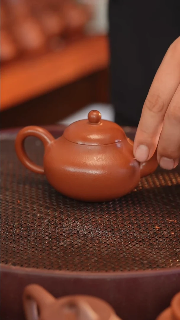茶壶紫砂全手 大红袍 梨型 220cc