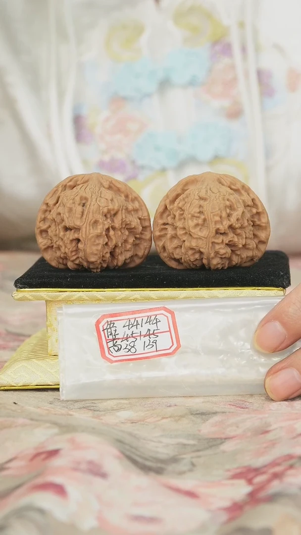 把件文玩核桃赵喜满南将石