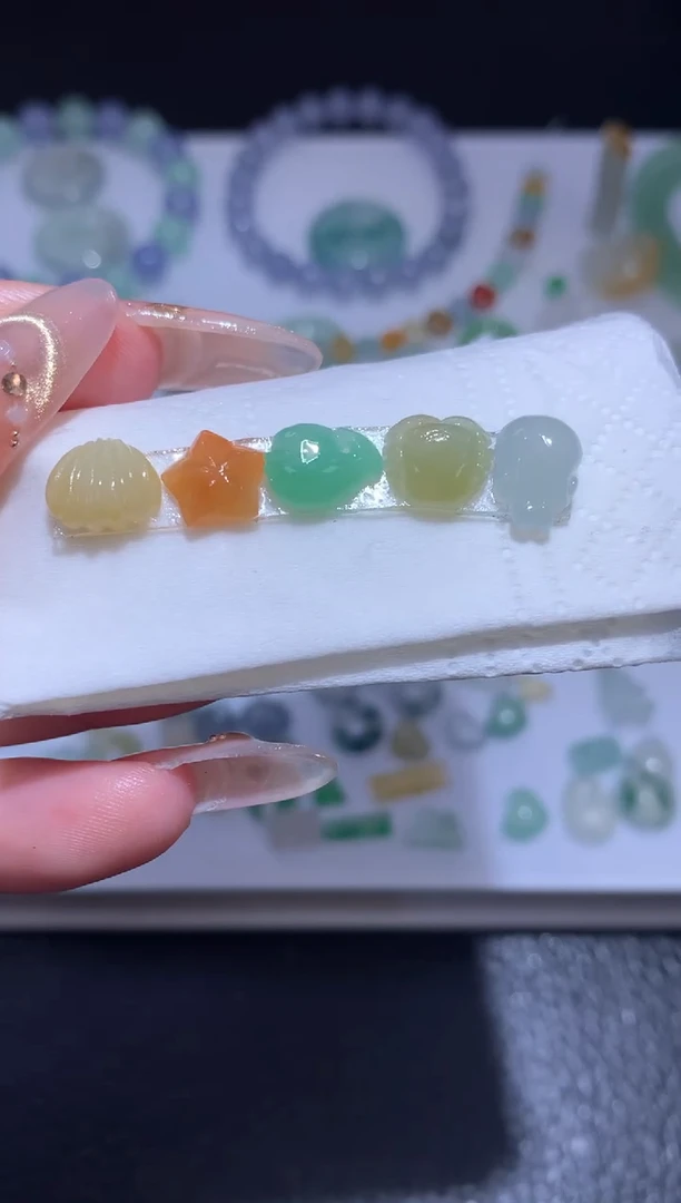 未镶嵌定制翡翠海底世界