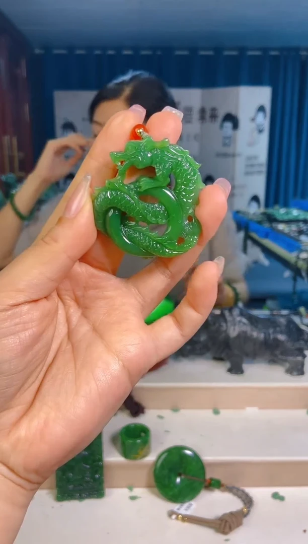 和田玉未镶嵌挂件1