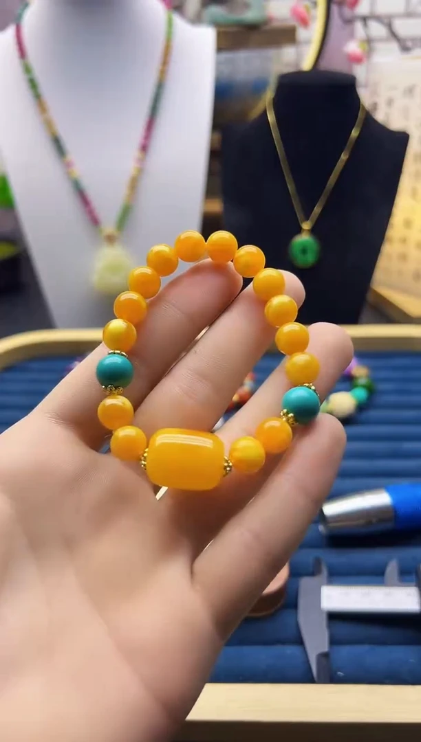 【闪购商品】蜜蜡耳饰14K金镶嵌S366