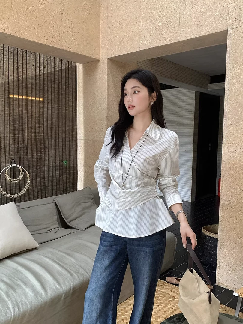 【现货】设计感衬衫条纹长袖遮肚上衣2025秋季新款常规微胖收腰衬衫