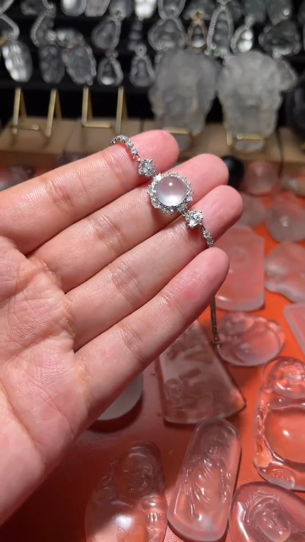 石英质玉手链未镶嵌无