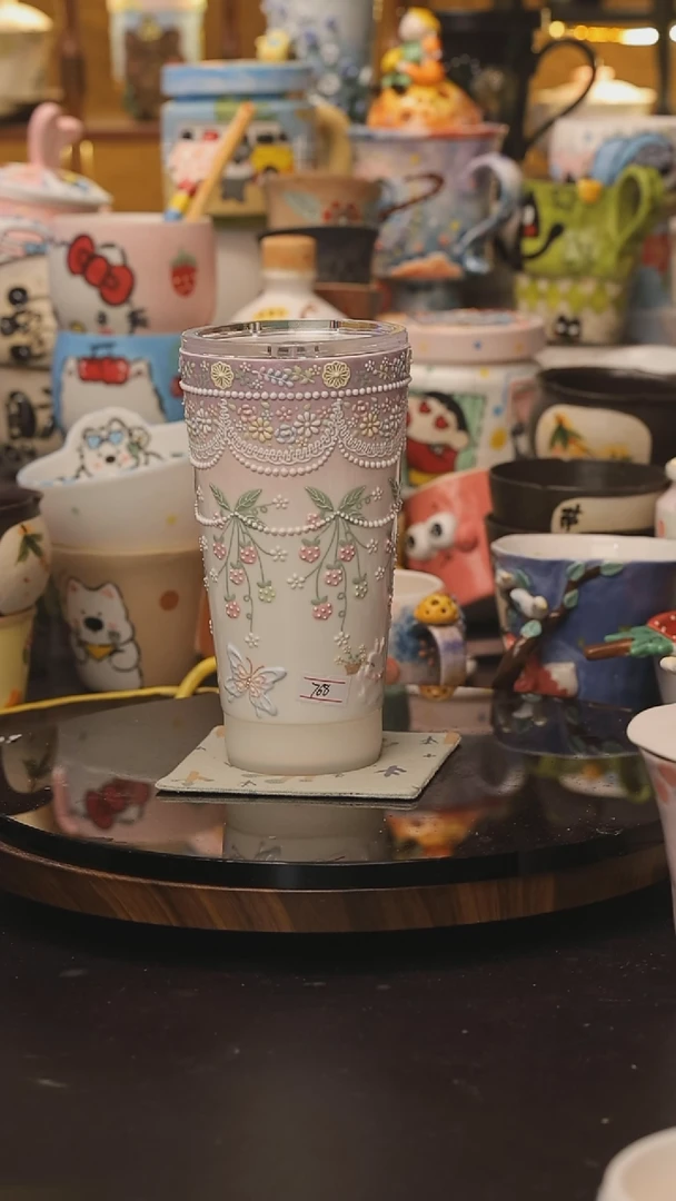 景德镇釉下彩绘设计师款式陶瓷